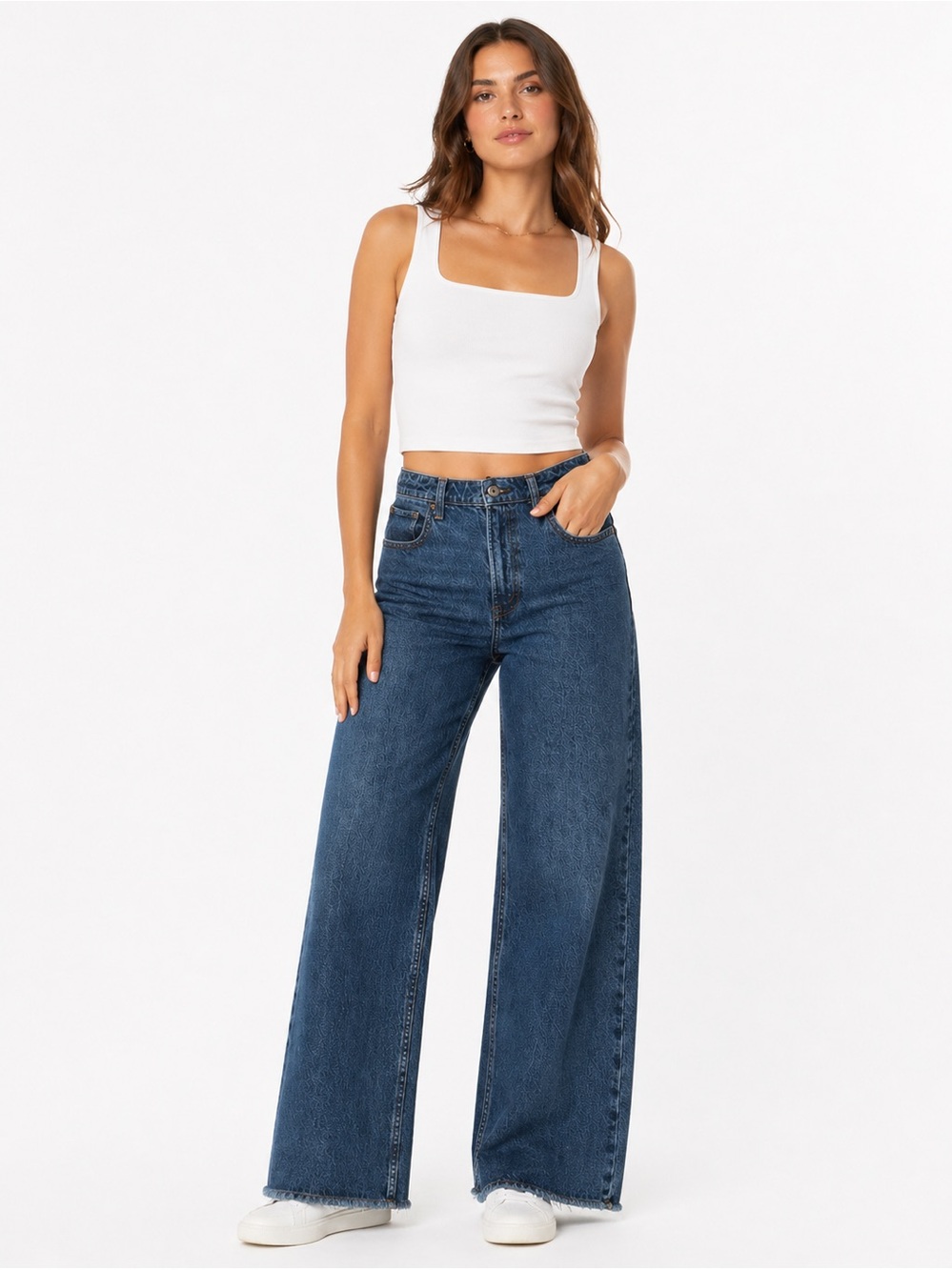 Abercrombie Curve Love “The 90s Relaxed Jean” Size 8 29 Wide Leg Raw Hem